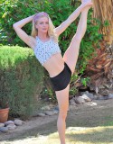 Bella_Yoga_Instruction